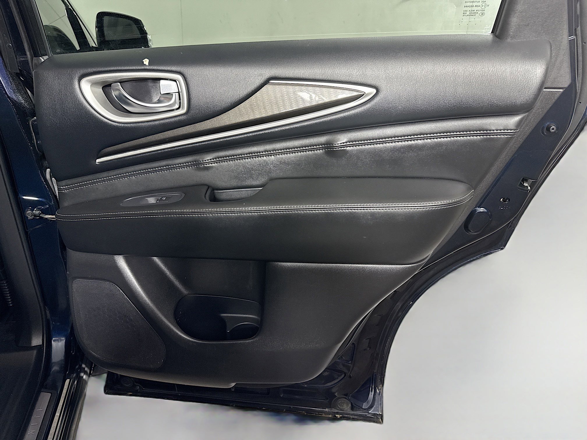 Used 2020 INFINITI QX60 Pure image 28