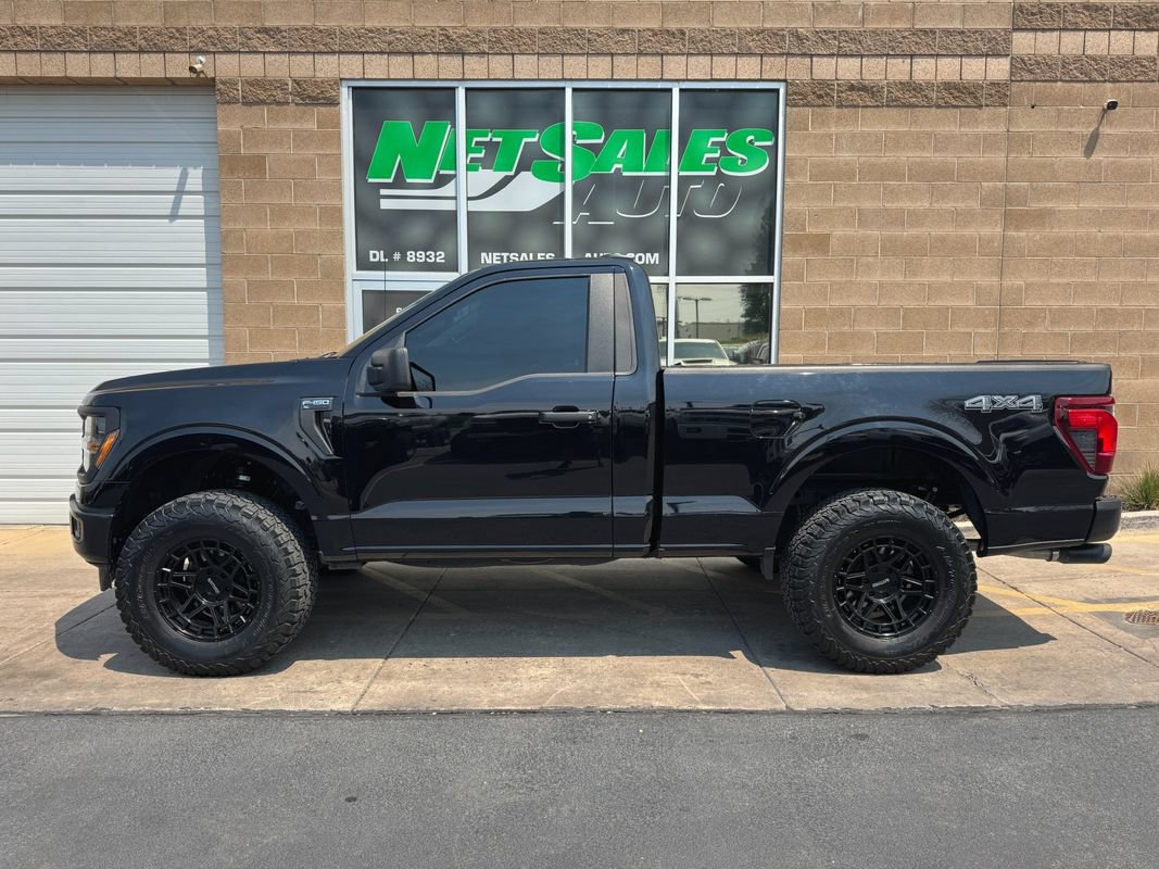 Used 2025 Ford F150 XL AWD/4WD image 2
