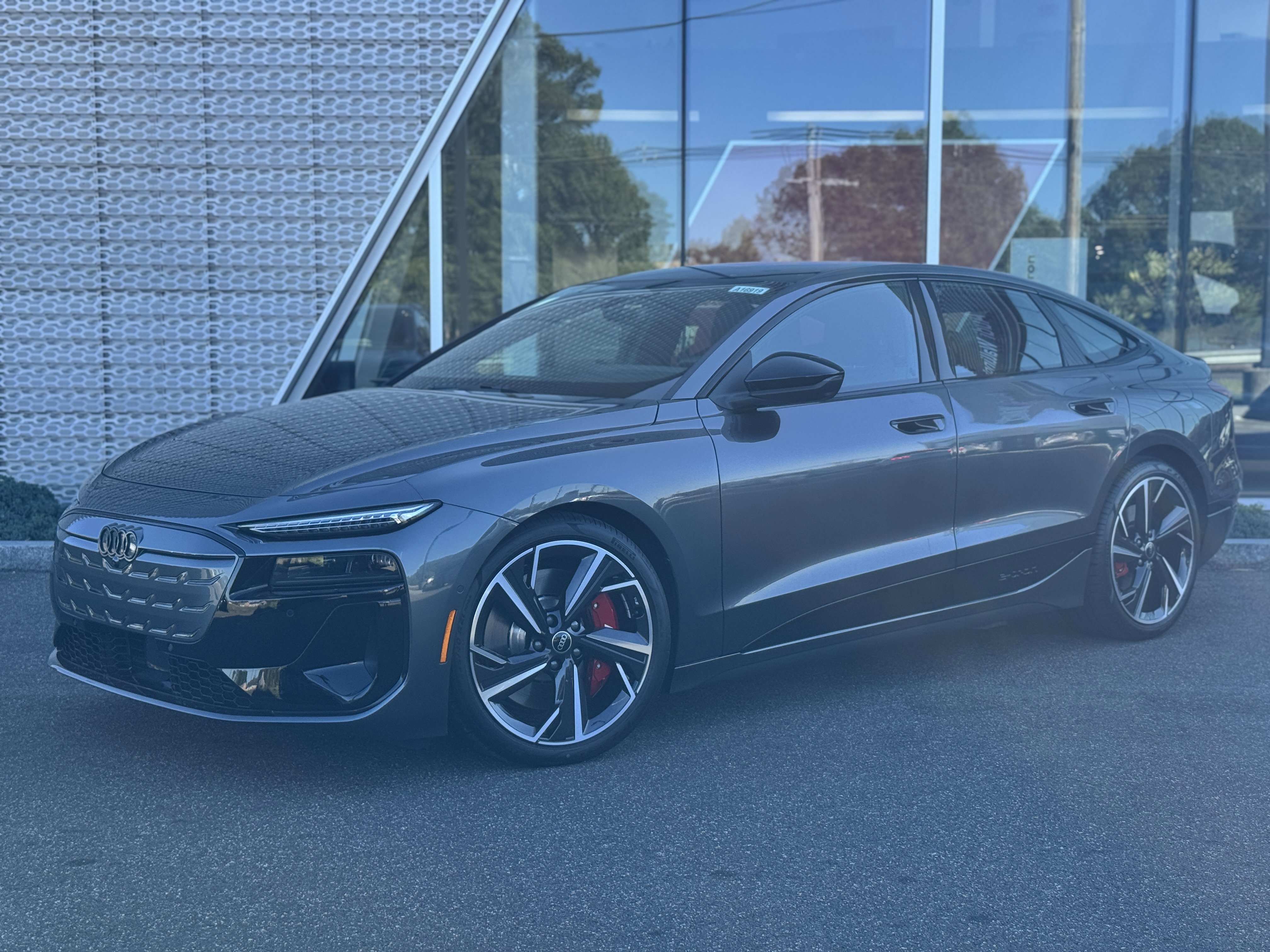 New 2025 Audi S6 e-tron Premium Plus image 1