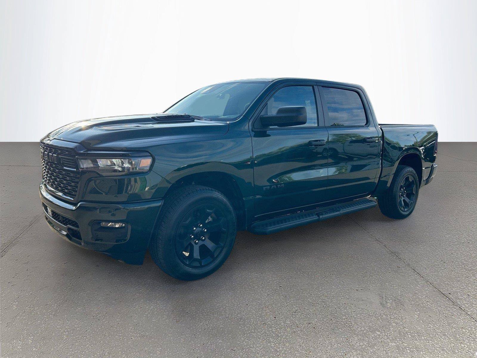 New 2026 RAM 1500 Express AWD/4WD image 8