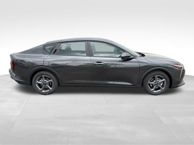 New 2026 Kia K4 FWD image 8