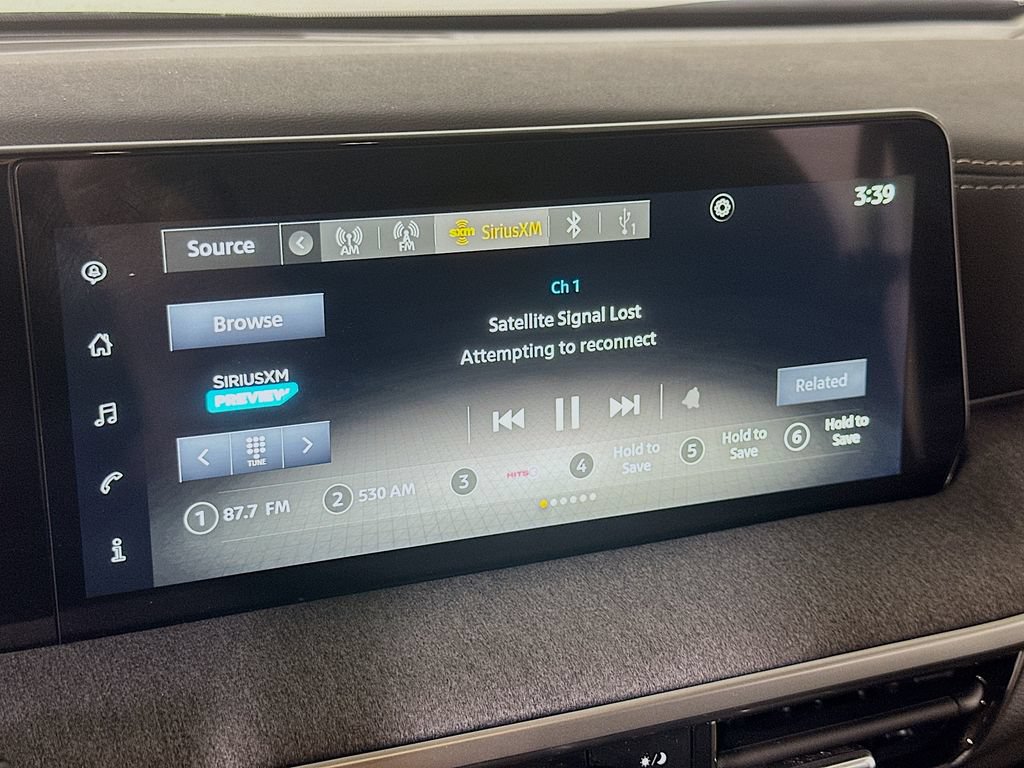 Used 2025 Nissan Kicks SV FWD image 27