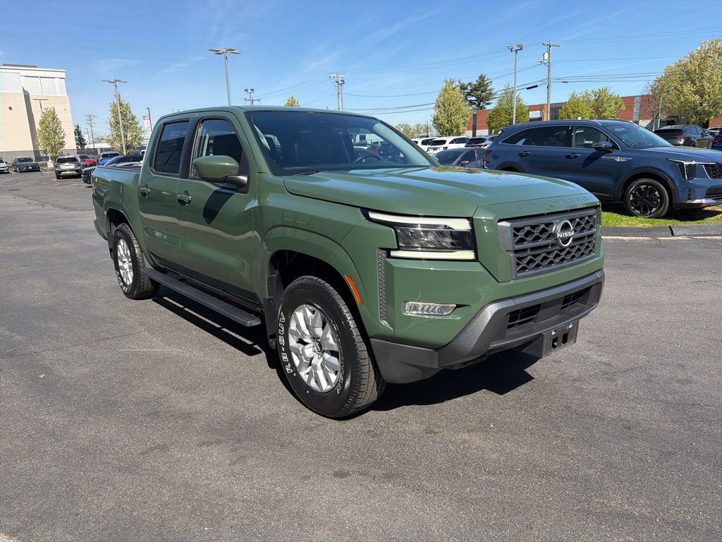 Used 2022 Nissan Frontier SV w/ SV Premium Package AWD/4WD image 5