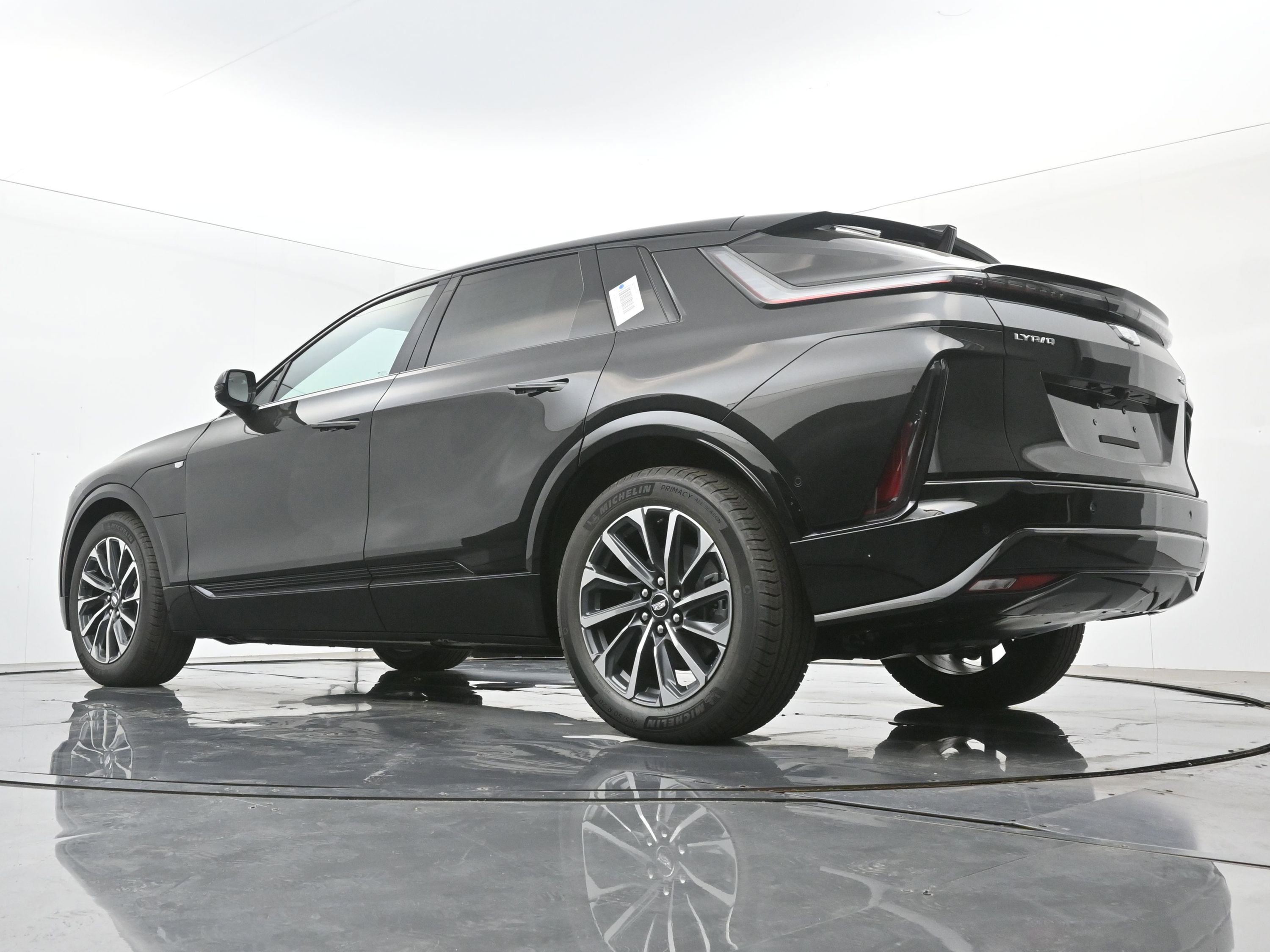 New 2025 Cadillac Lyriq Sport w/ LPO, Floor Liner Package image 17