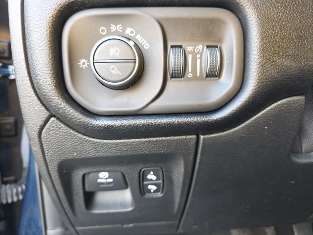 Used 2021 RAM 1500 Laramie image 13