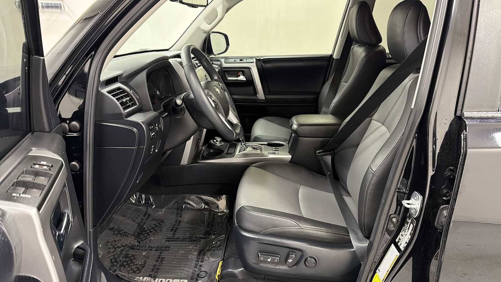 Certified 2020 Toyota 4Runner SR5 Premium image 13