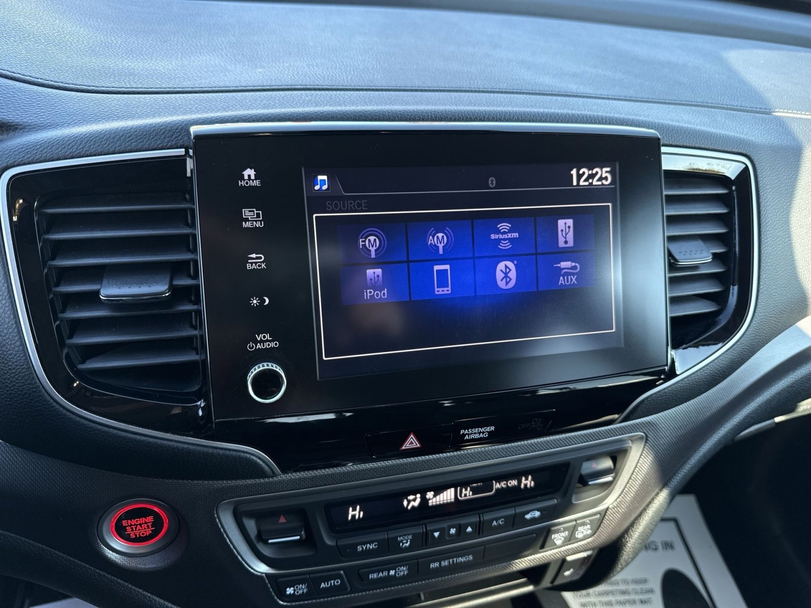 Used 2023 Honda Ridgeline RTL image 17