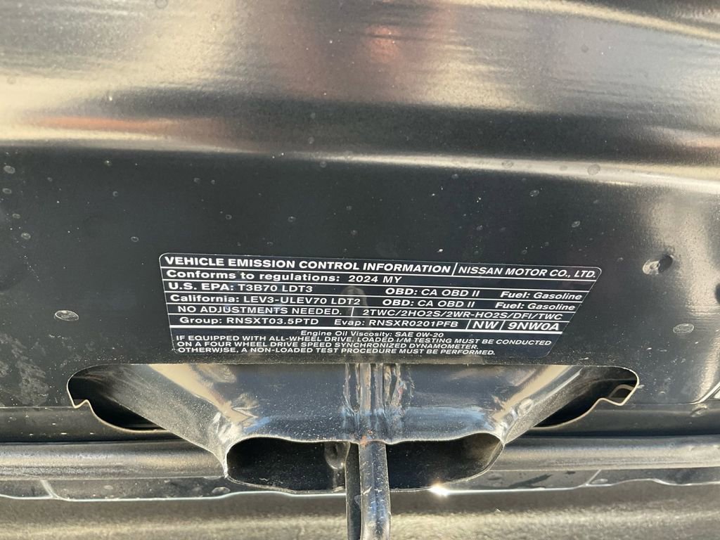 Used 2024 INFINITI QX60 Pure w/ Cargo Package image 32