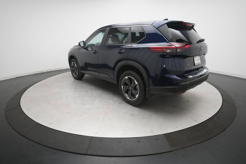 Certified 2026 Nissan Rogue SV image 33