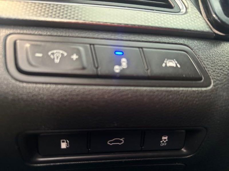 Used 2015 Hyundai Sonata Limited 2.0T w/ Cargo Package FWD image 15