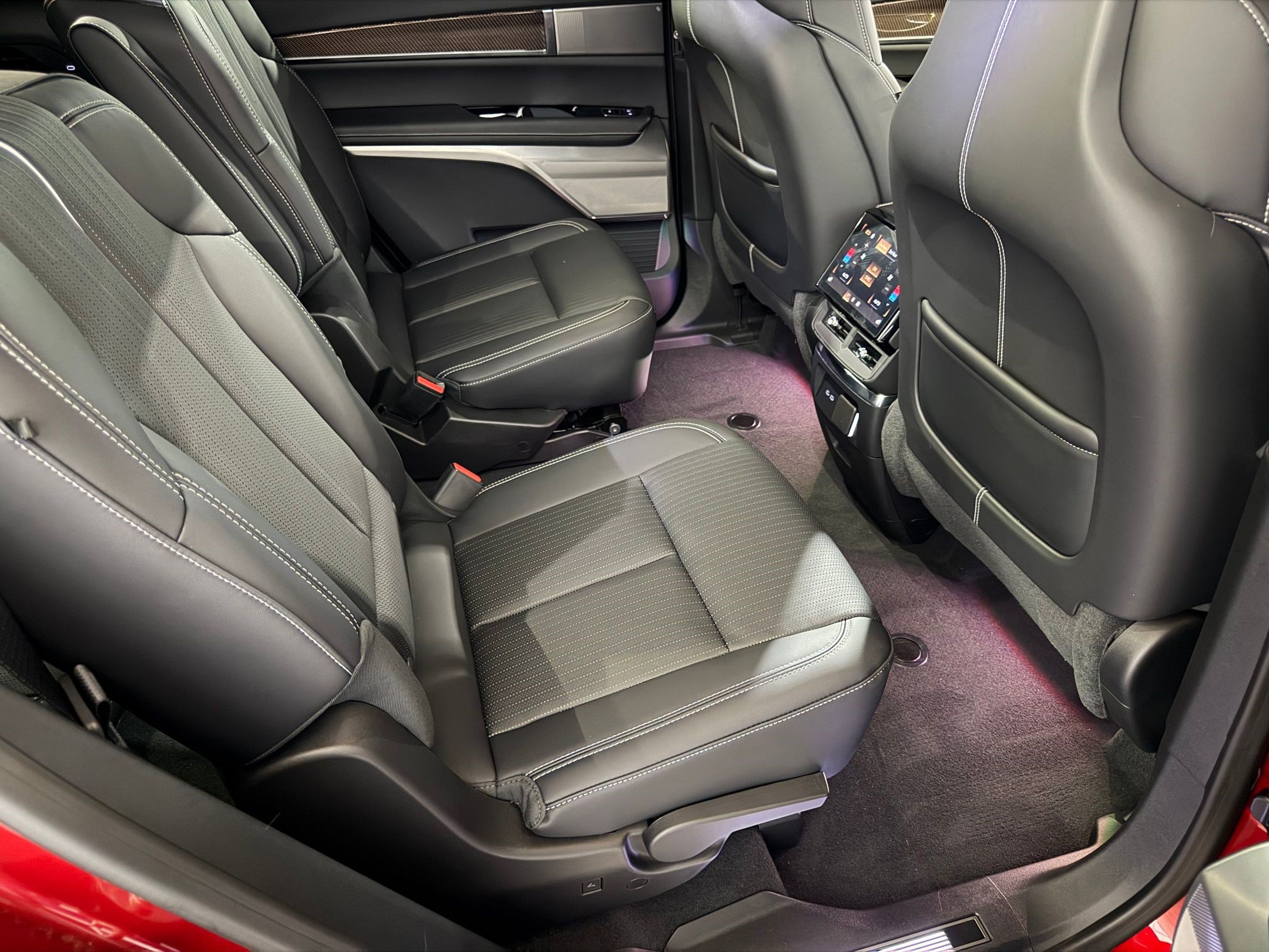 New 2026 Cadillac Vistiq Sport AWD/4WD image 49