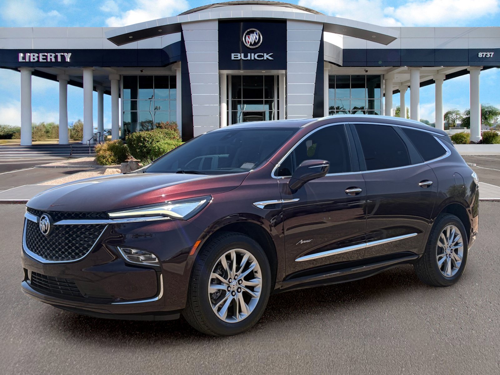 Used 2023 Buick Enclave Avenir w/ Avenir Technology Package FWD image 8