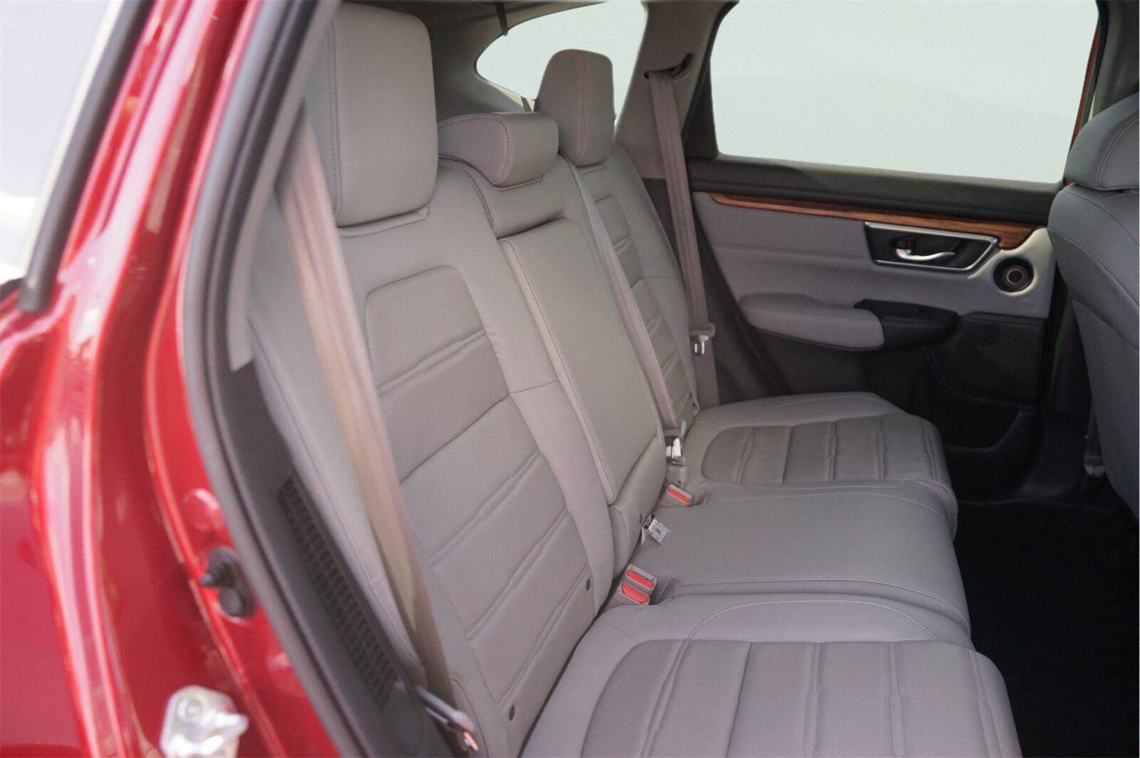 Used 2022 Honda CR-V Touring image 17