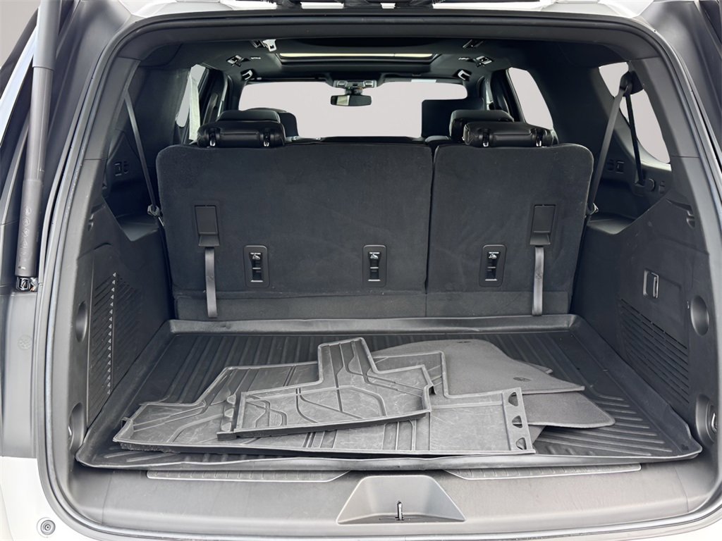 Used 2021 Chevrolet Suburban RST w/ Rear Media and Nav Package image 24