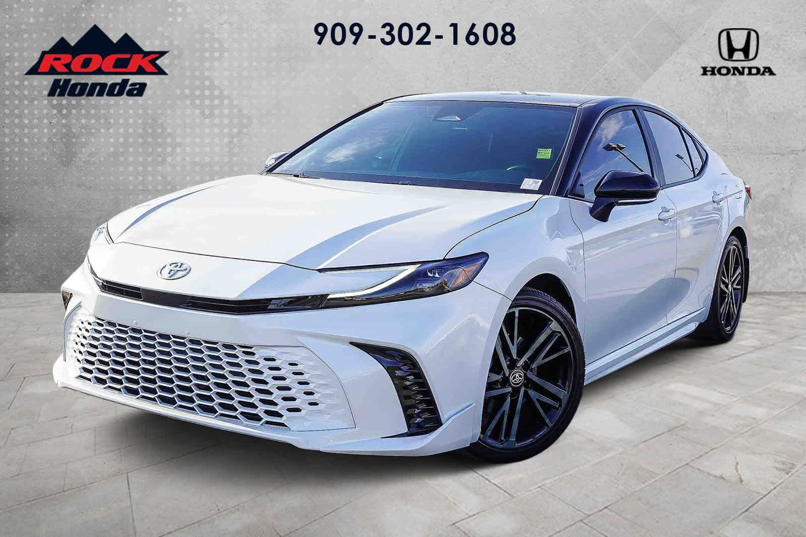 Used 2025 Toyota Camry XSE