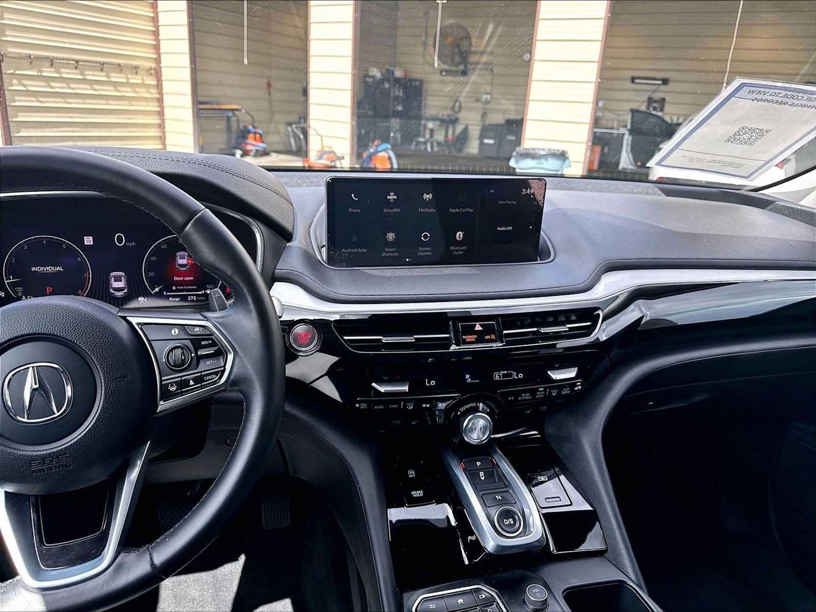 Used 2023 Acura MDX SH-AWD image 9