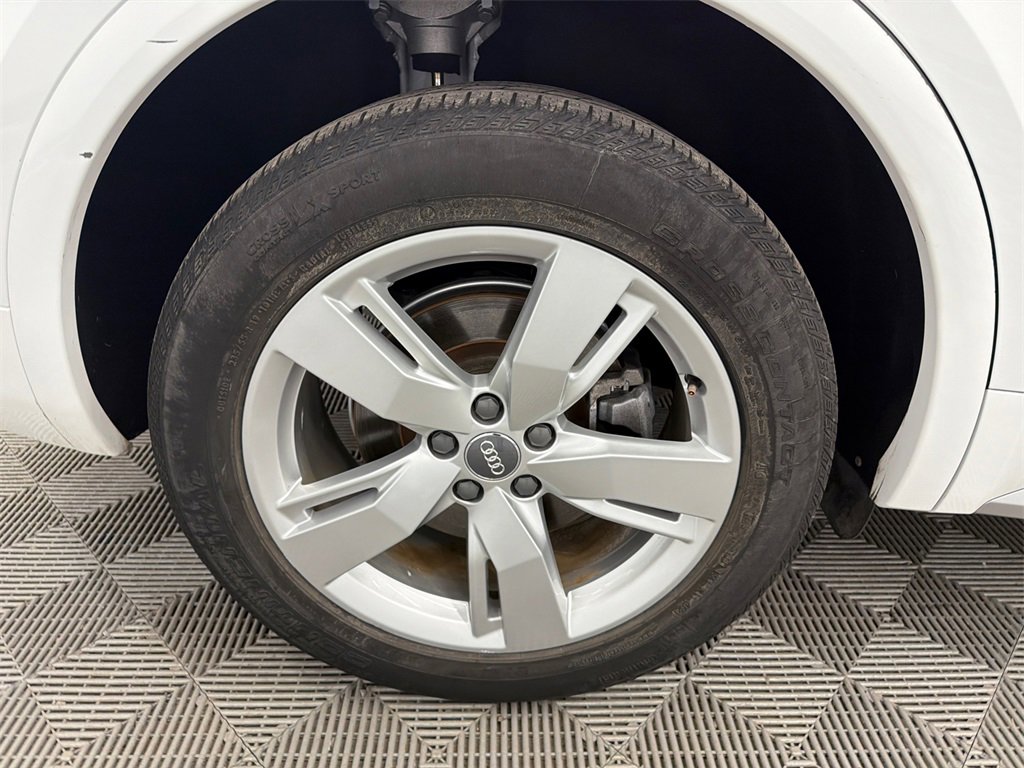 Used 2018 Audi Q5 2.0T Premium Plus w/ Premium Plus Package image 19