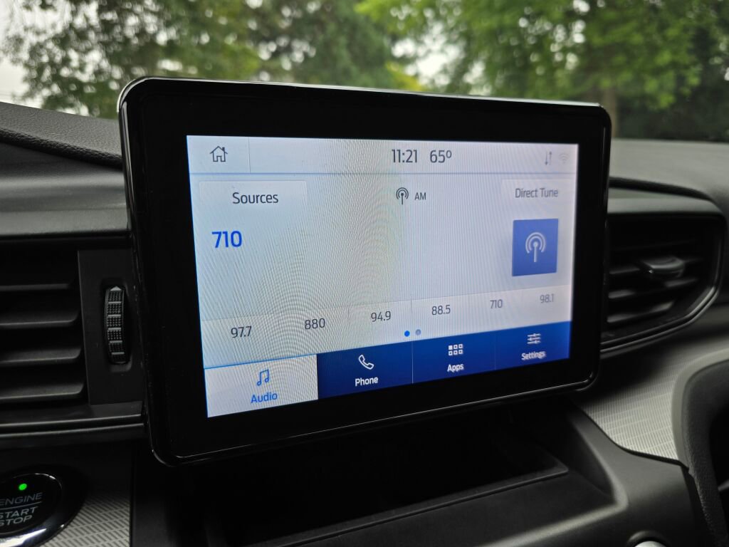 Used 2020 Ford Explorer XLT w/ Class III Trailer Tow Package image 33