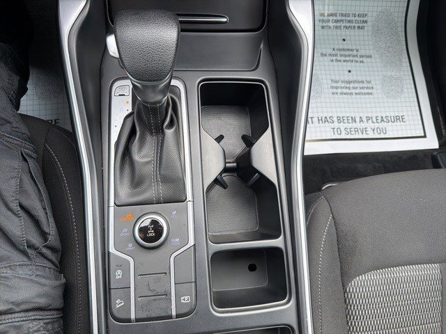 Used 2022 Kia Sorento LX image 25
