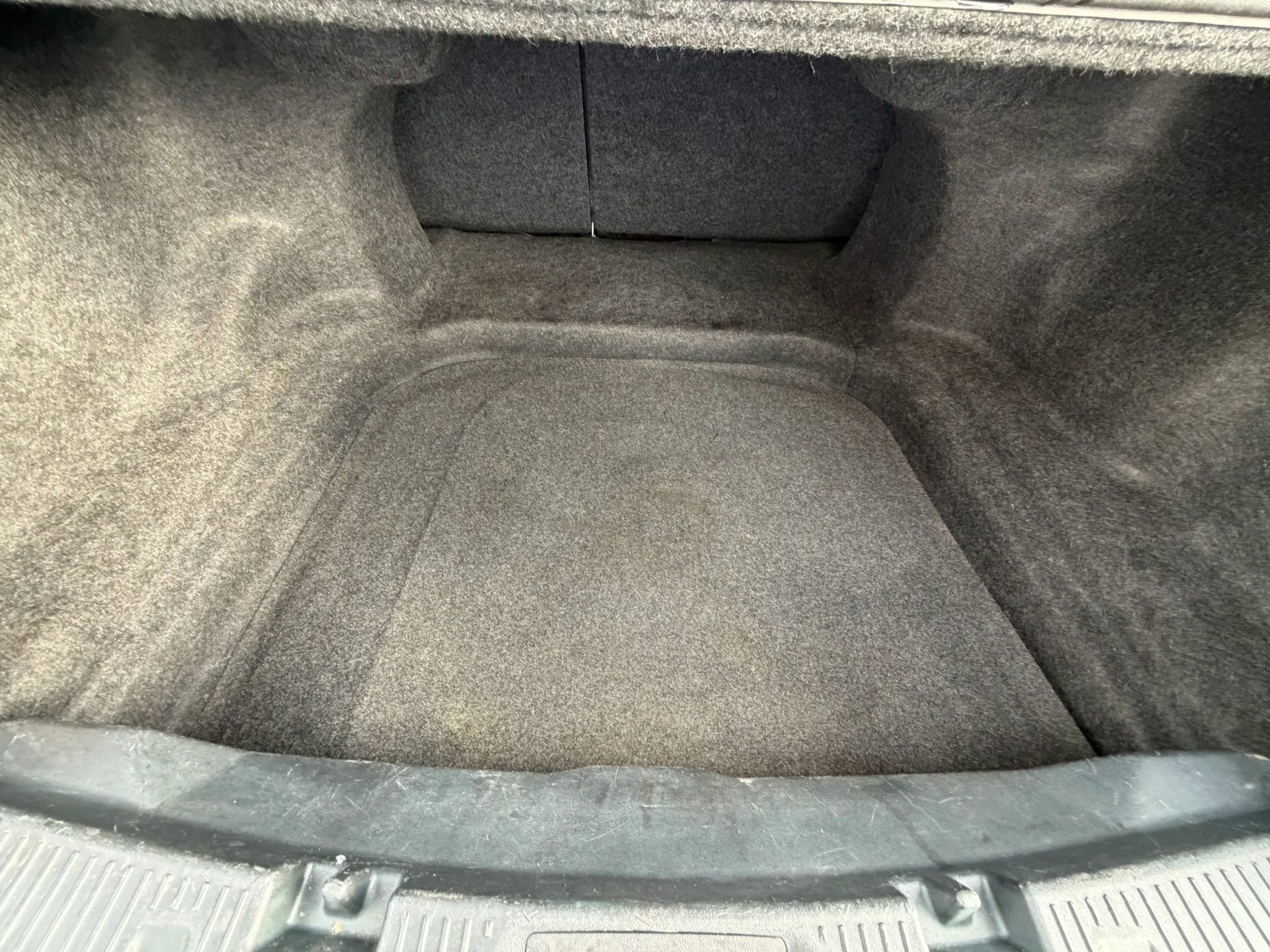 Used 2015 Ford Taurus SHO w/ Equipment Group 401A image 40
