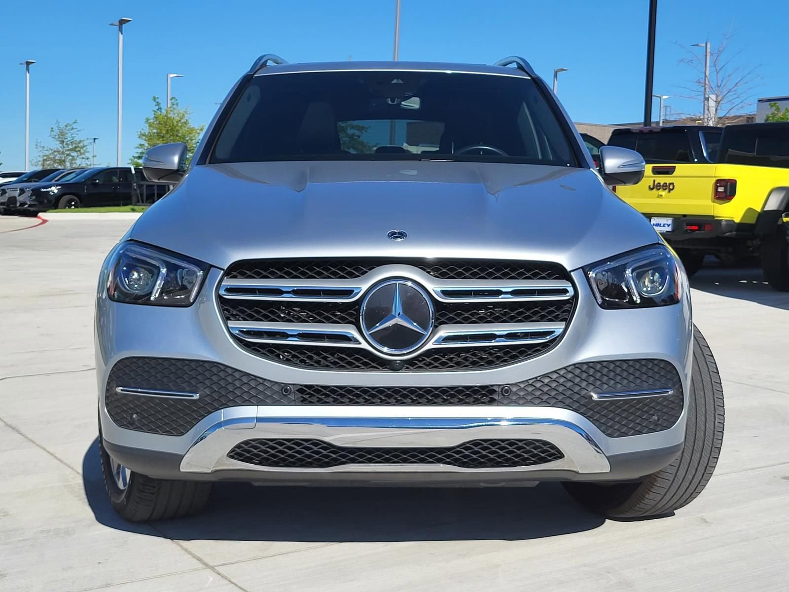 Used 2023 Mercedes-Benz GLE 350 image 2