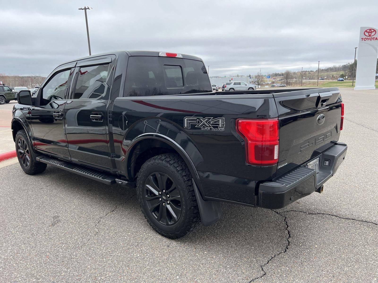 Used 2020 Ford F150 Lariat w/ Equipment Group 502A Luxury AWD/4WD image 8