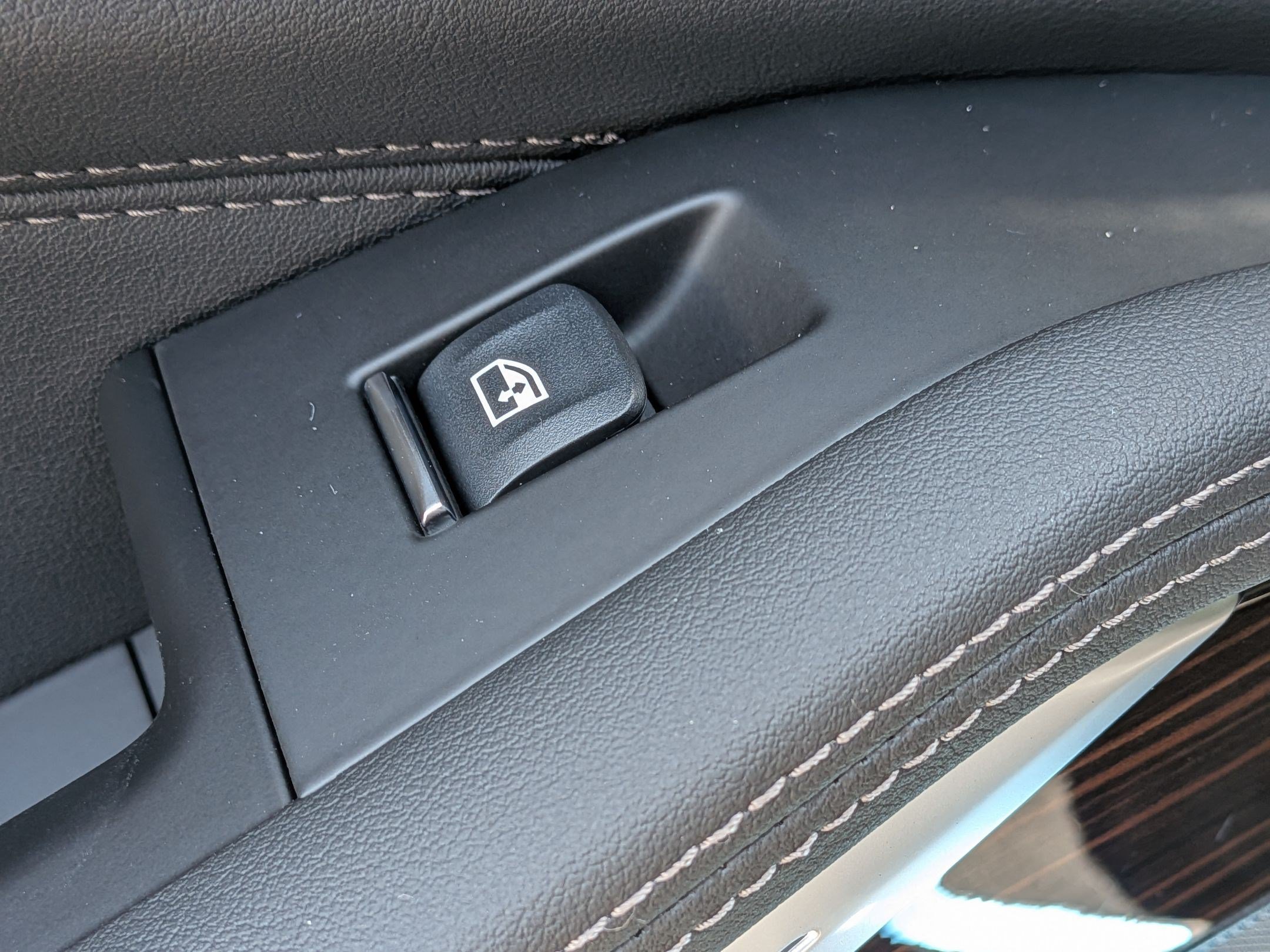 New 2026 BMW X5 xDrive50e AWD/4WD image 29