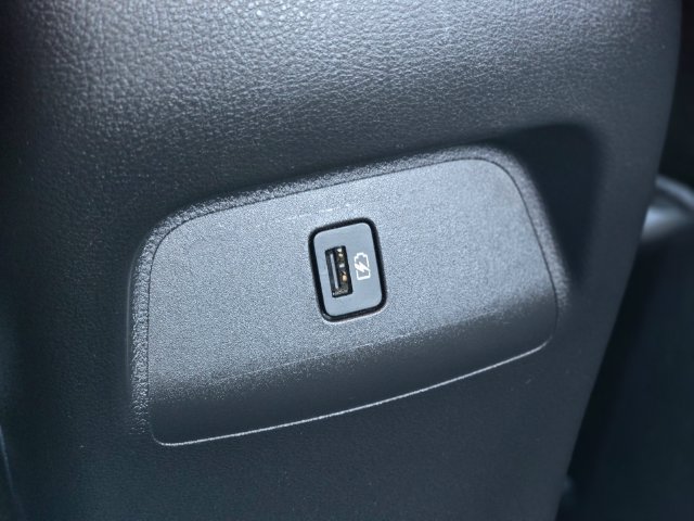 Used 2025 Nissan Sentra SV w/ All-Weather Package FWD image 11