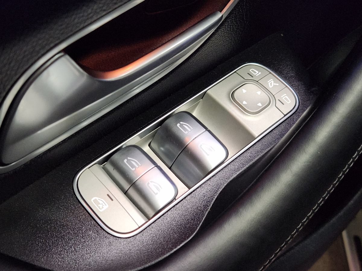 Used 2023 Mercedes-Benz GLE 53 AMG 4MATIC image 44