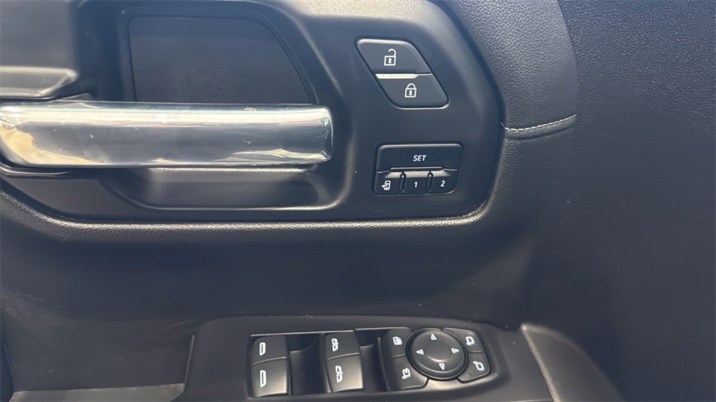 Used 2020 GMC Sierra 1500 SLT w/ SLT Premium Plus Package image 23