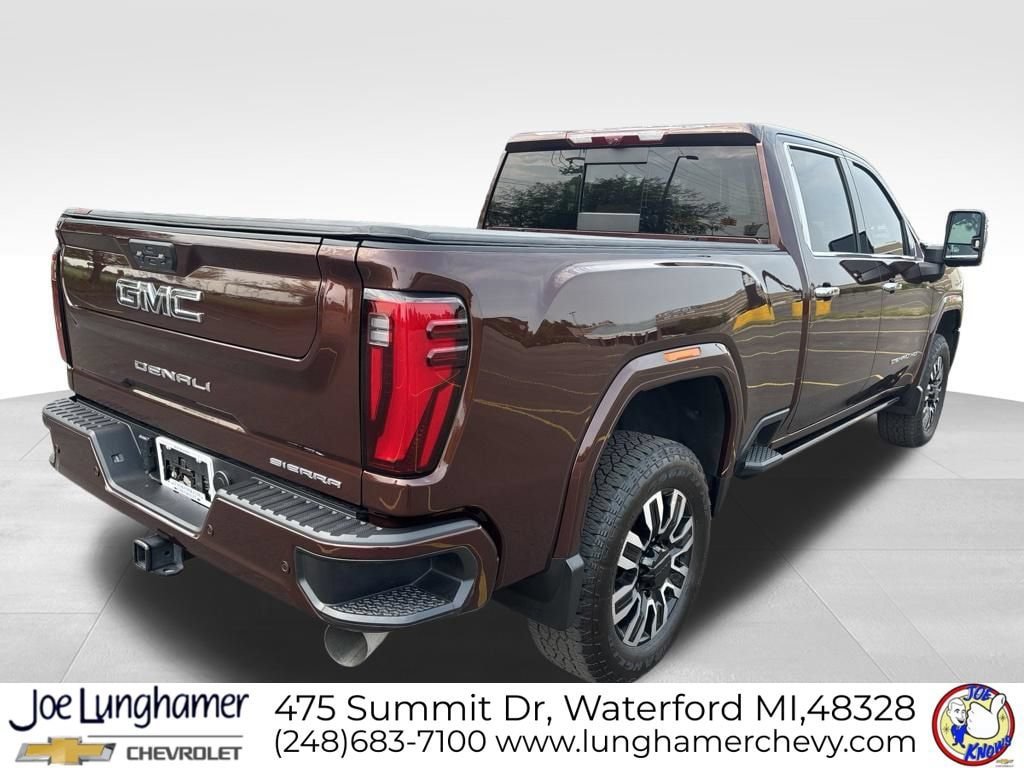 Used 2024 GMC Sierra 3500 Denali Ultimate AWD/4WD video 3