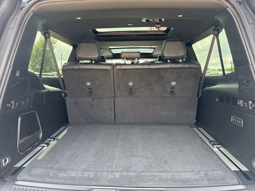 New 2025 Jeep Wagoneer L Series III w/ Premium Group I image 36