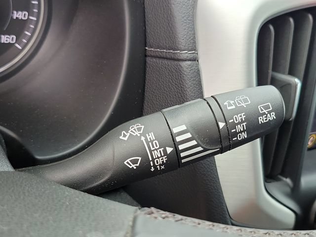 Used 2024 GMC Terrain SLT AWD/4WD image 14