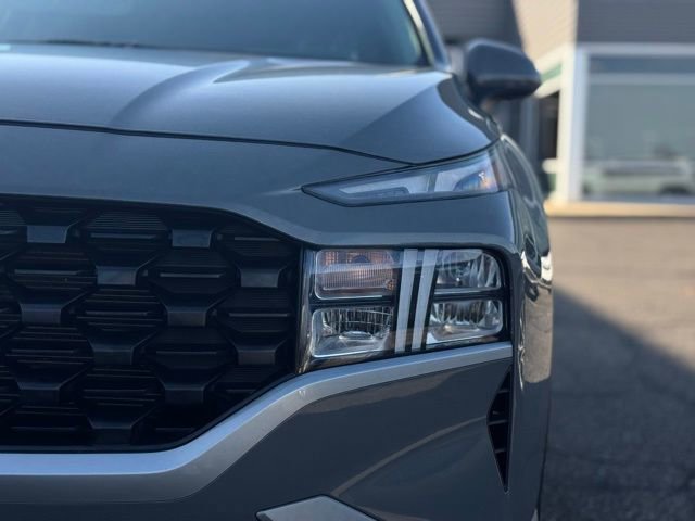 Used 2023 Hyundai Santa Fe SE image 7