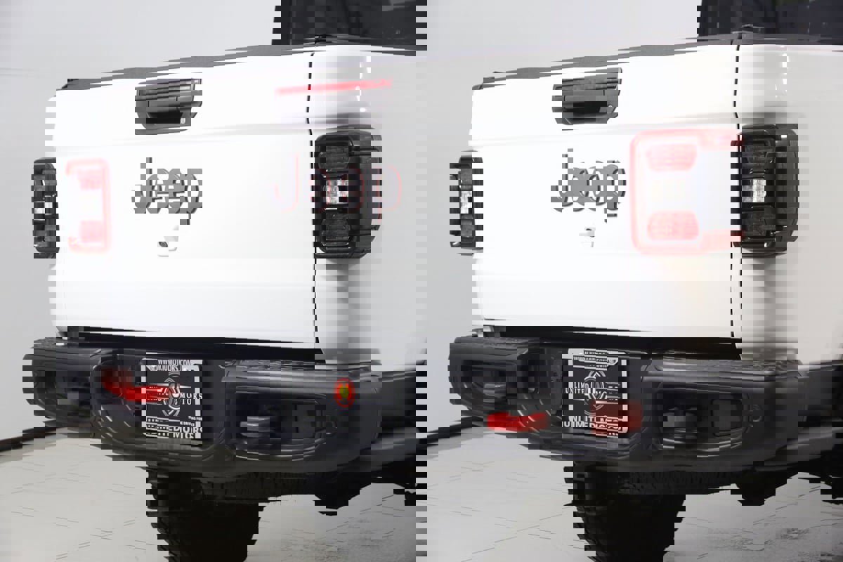 Used 2020 Jeep Gladiator Rubicon w/ Dual Top Group image 43