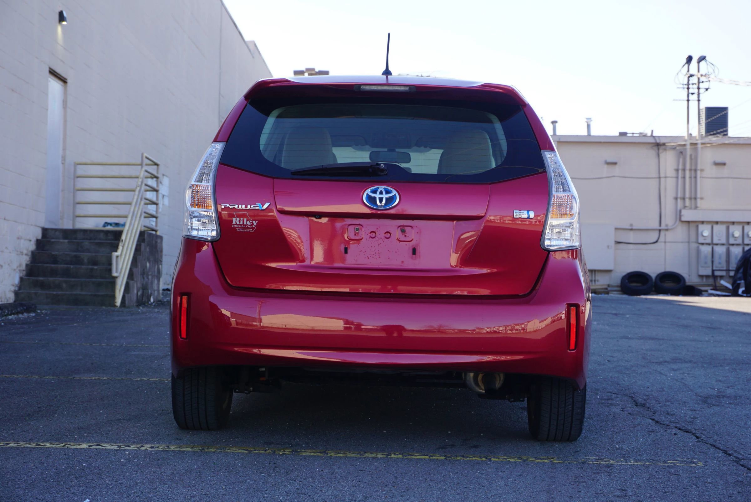 Used 2012 Toyota Prius V Two image 6