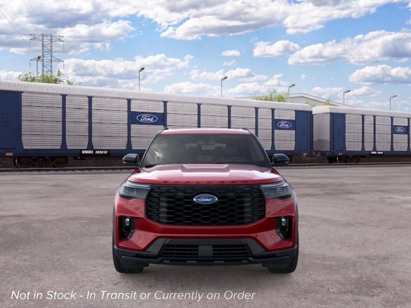 New 2026 Ford Explorer ST-Line w/ ST-Line Street Pack AWD/4WD image 7