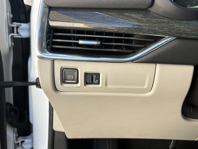 Used 2019 Cadillac XT4 Premium Luxury w/ Driver Awareness Package image 26