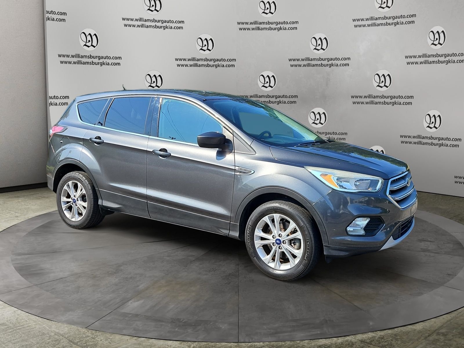 Used 2017 Ford Escape SE AWD/4WD image 7