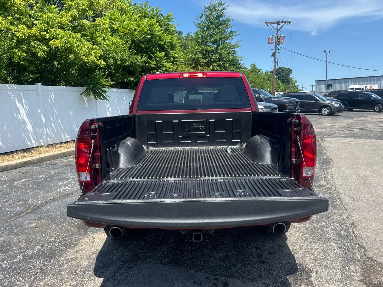 Used 2018 RAM 1500 Express w/ Wheel & Sound Group AWD/4WD image 18