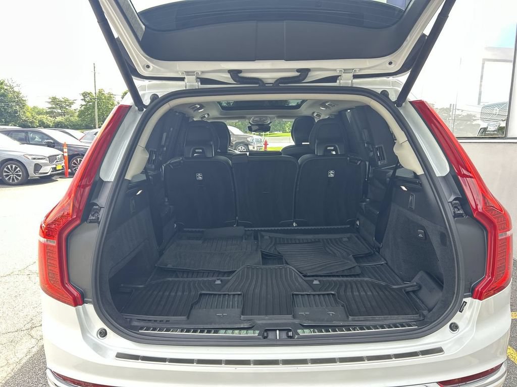 Certified 2023 Volvo XC90 B6 Ultimate w/ Protection Package Premier AWD/4WD image 27