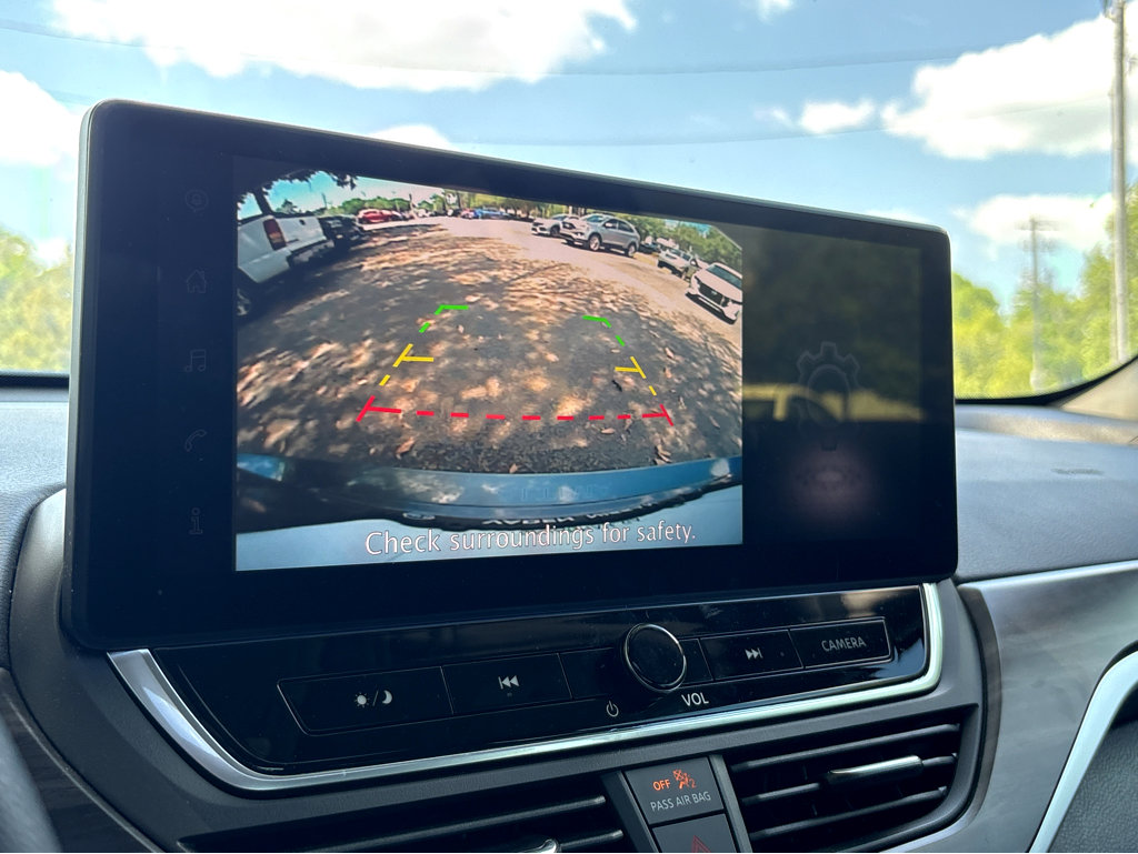 Used 2025 Nissan Altima 2.5 SV w/ SV Special Edition Package image 8