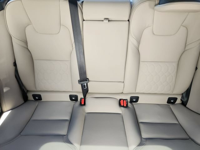 New 2026 Volvo XC60 B5 Plus w/ Protection Package Premier AWD/4WD image 14
