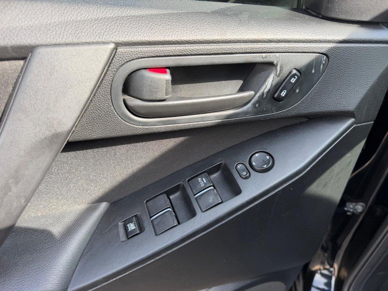 Used 2011 MAZDA MAZDA3 i Sport FWD image 15
