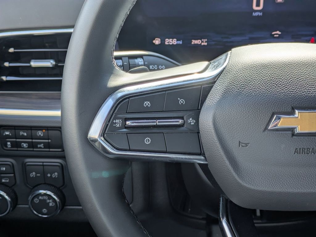 Used 2025 Chevrolet Tahoe LT image 23