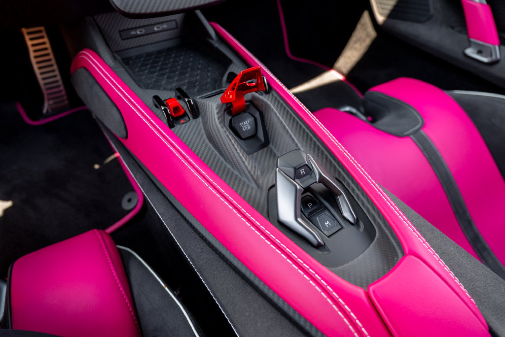 Used 2025 Lamborghini Revuelto AWD/4WD image 70