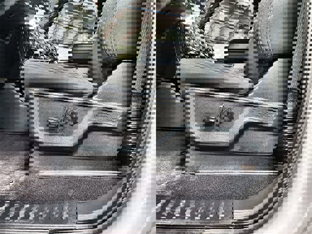 Used 2023 Ford F150 XLT w/ Equipment Group 302A High image 12