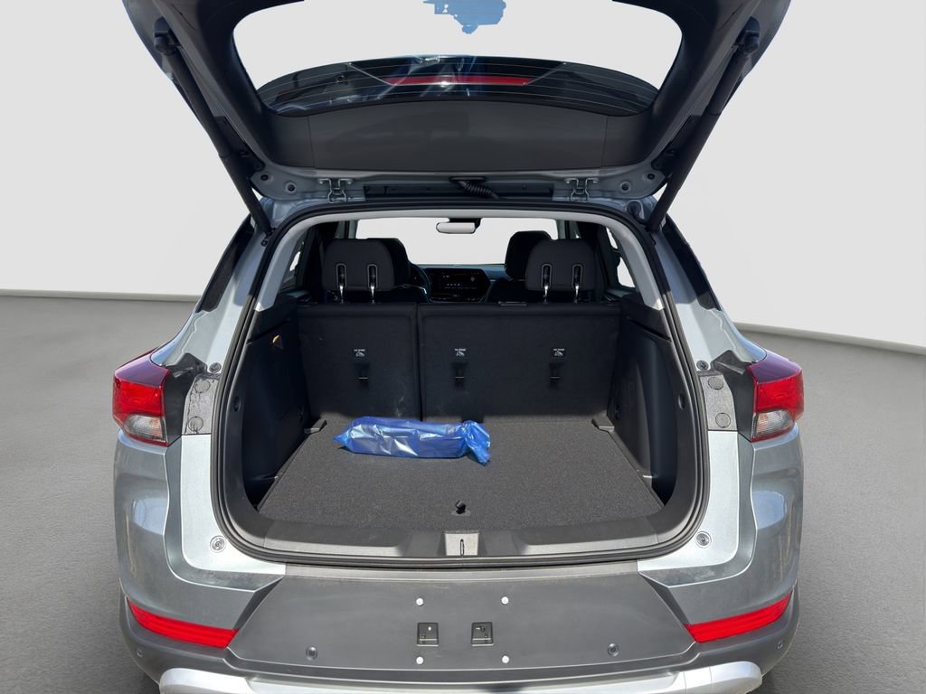 New 2026 Chevrolet TrailBlazer LT w/ Convenience Package image 20