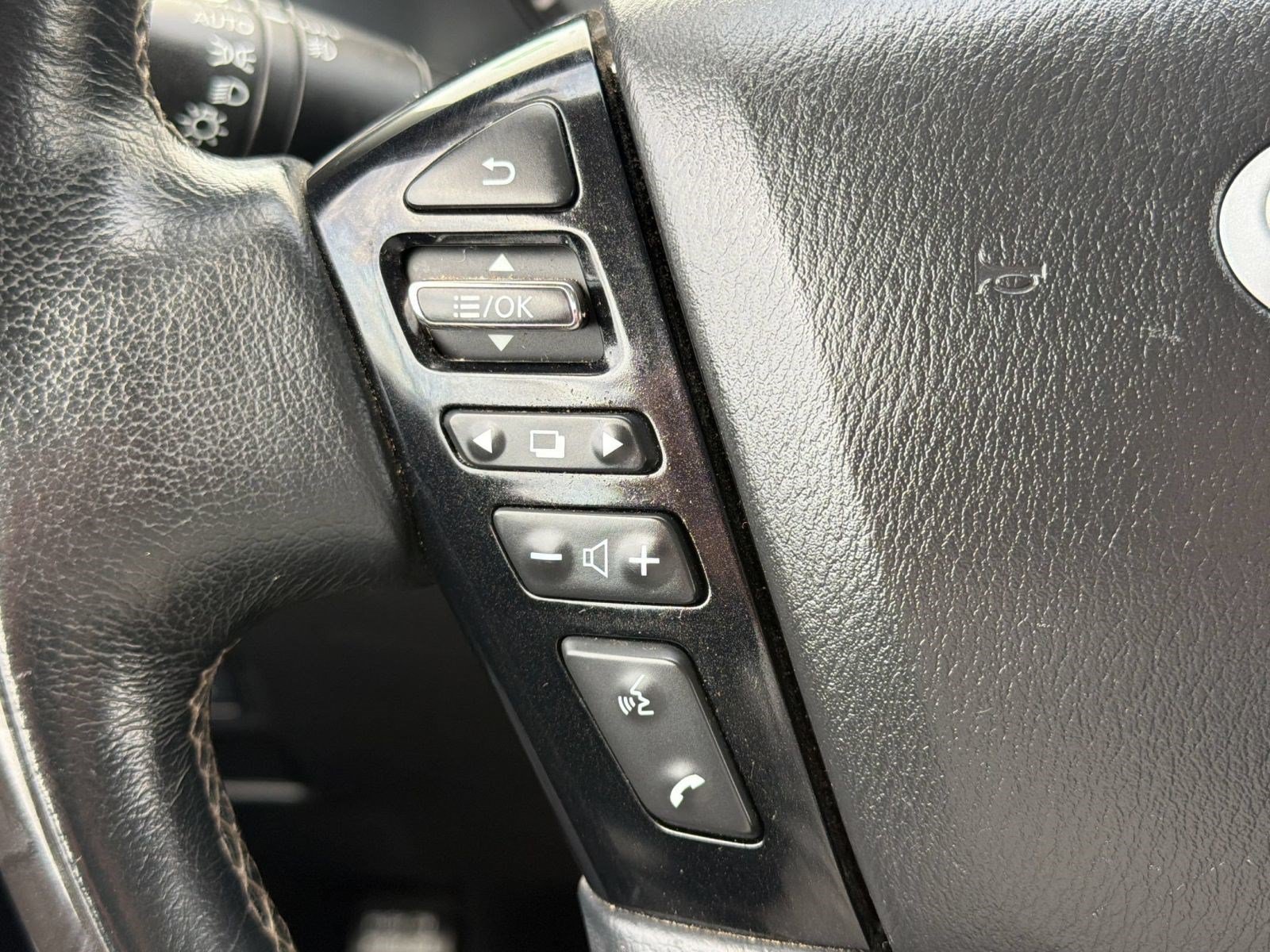 Used 2021 INFINITI QX80 Luxe AWD/4WD image 17