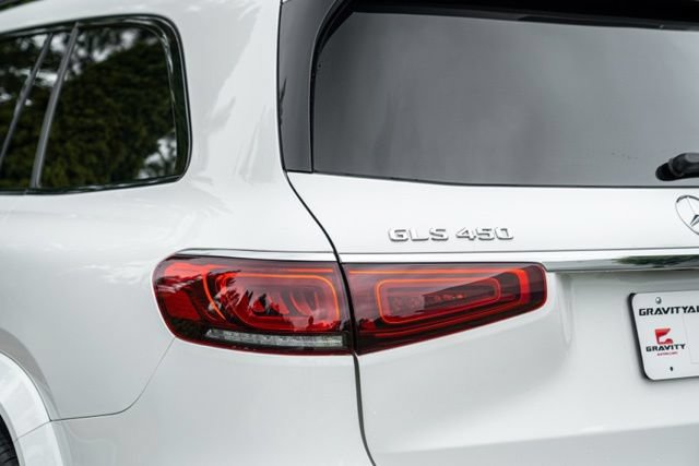 Used 2023 Mercedes-Benz GLS 450 4MATIC w/ AMG Line Exterior image 15